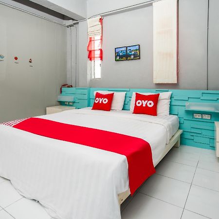 Oyo 292 The Oddy Hip Hotel Patong Bagian luar foto