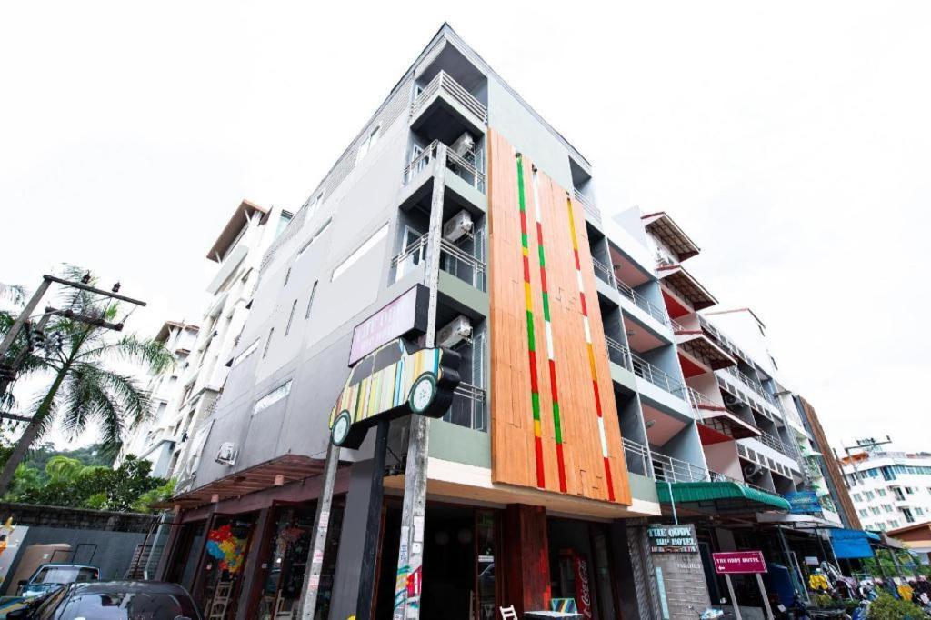 Oyo 292 The Oddy Hip Hotel Patong Bagian luar foto